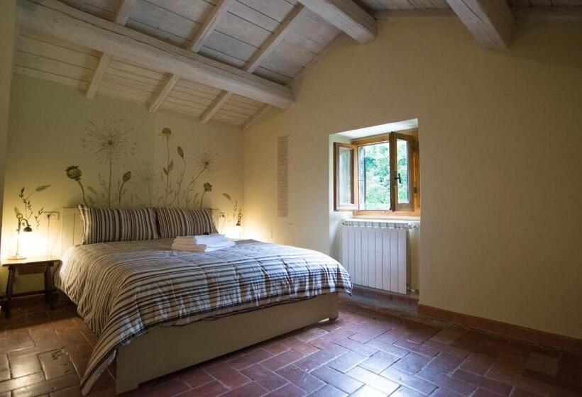 ホテル Eremo Montemezzano