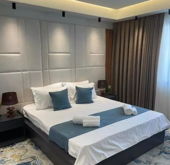 هتل Apartments Jordan Luxury