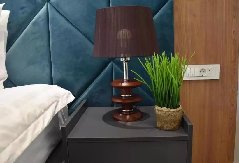 هتل Apartments Jordan Luxury