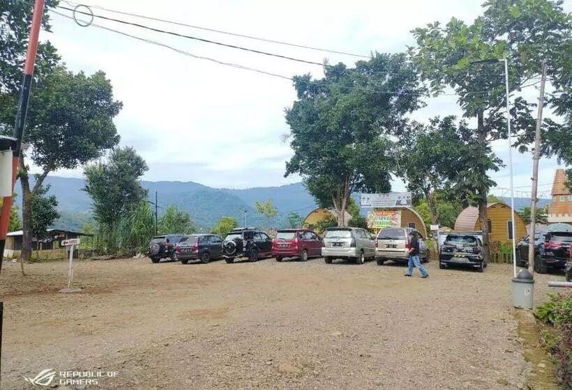 ホテル Rumah Kurcaci D'sawah