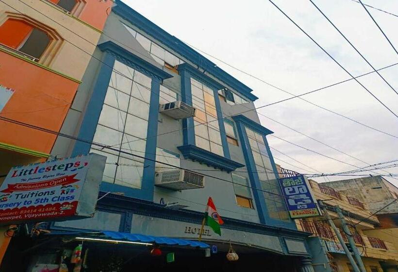 Hotel Spot On 81147  Taj