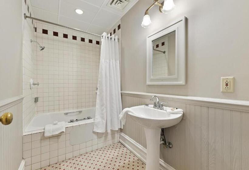 ホテル The Audubon Inn Llc