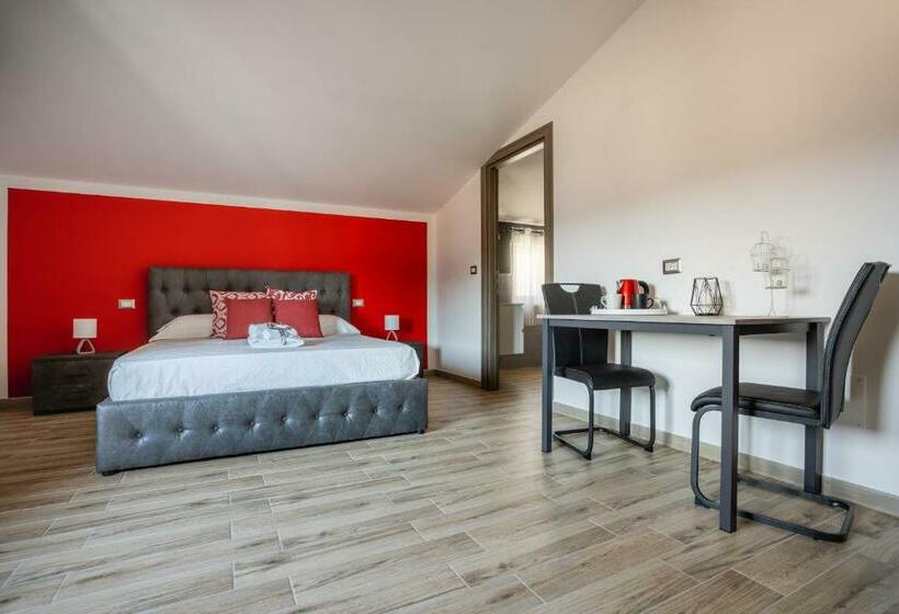 ペンション Cadoni Guest House