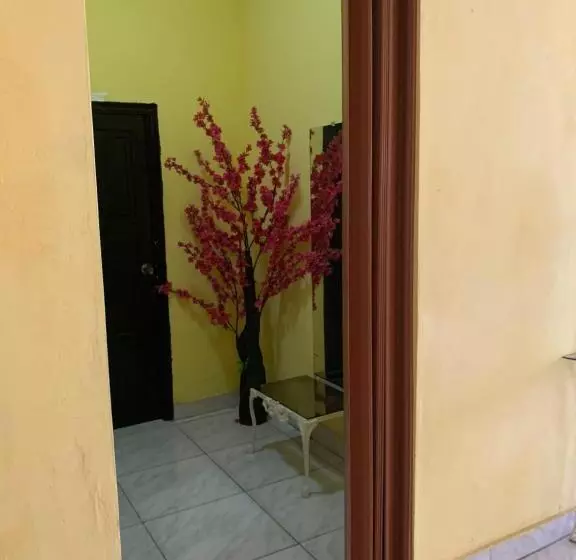 Majatalo Hostal Familiar Villa Nome