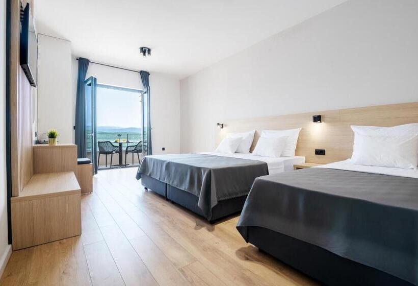 پانسیون Villa Catalpa