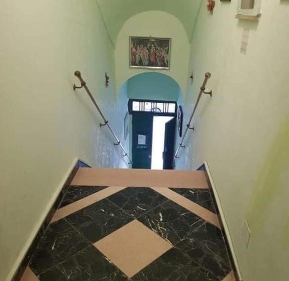 مبيت وإفطار Da Sandra