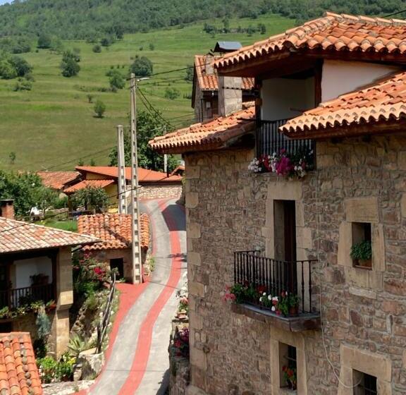 Bed and Breakfast La Valuisilla, Hotel Rural