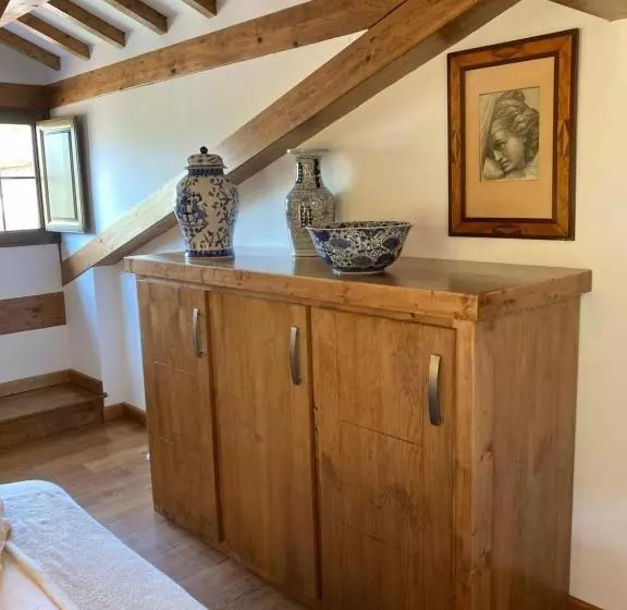 Aamiaismajoitus (B&B) La Valuisilla, Hotel Rural