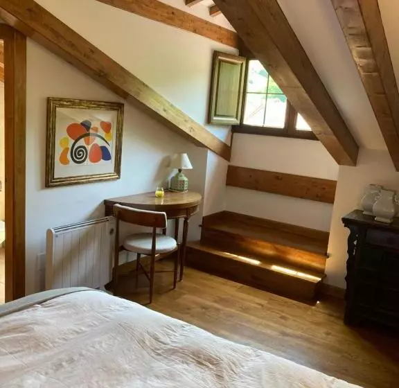 Aamiaismajoitus (B&B) La Valuisilla, Hotel Rural