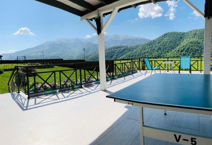 فندق Cottage Chalet And Tours