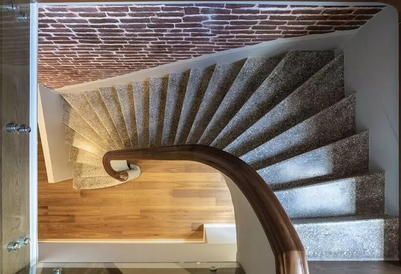 Hotel Ecole St. Pierre