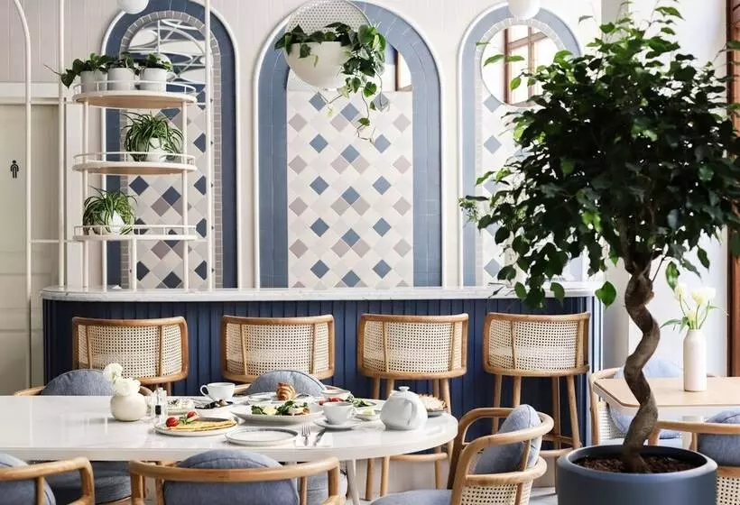 Hotel Ecole St. Pierre