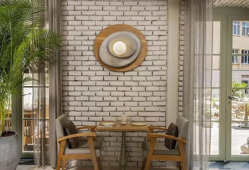 Hotel Ecole St. Pierre