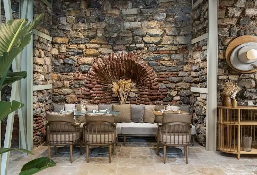 Hotel Ecole St. Pierre