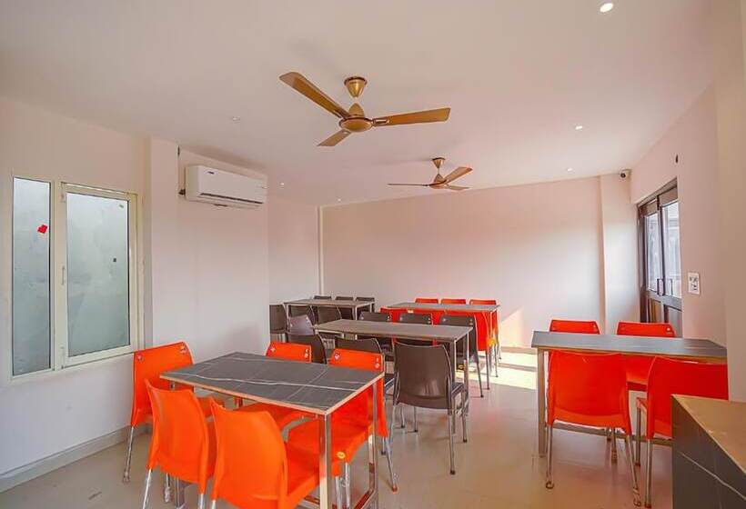 Fabhotel Prime Empire