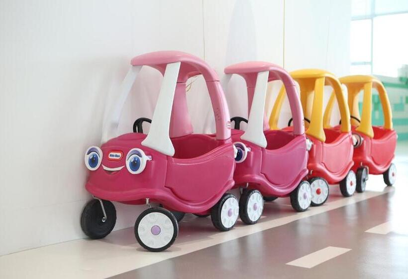 Grand Bay Hotel Chengdu