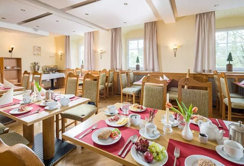 ホテル Landhaus Purschenstein