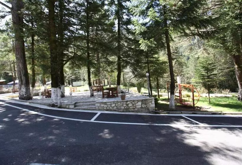 هتل Bujtina Uji I Panjes, Llogara