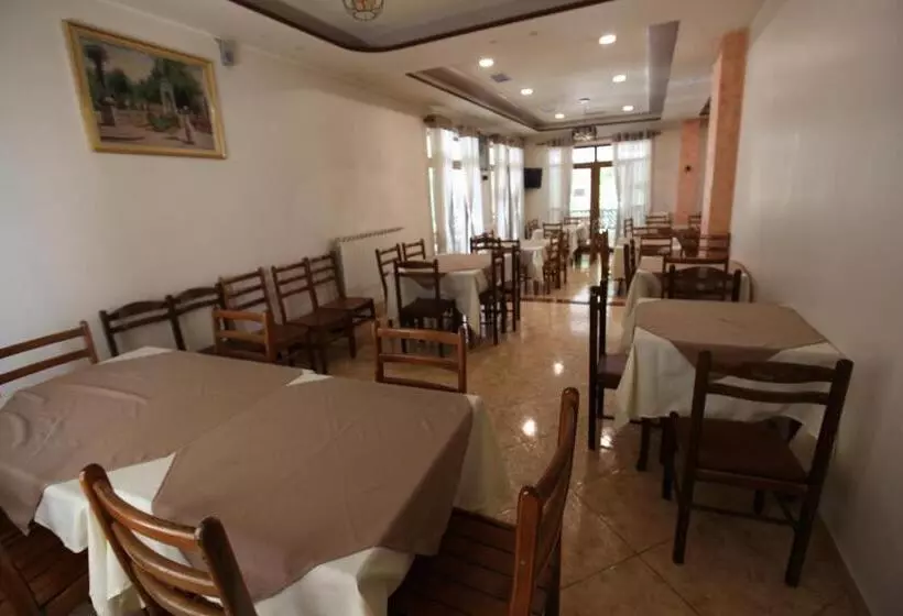 هتل Bujtina Uji I Panjes, Llogara