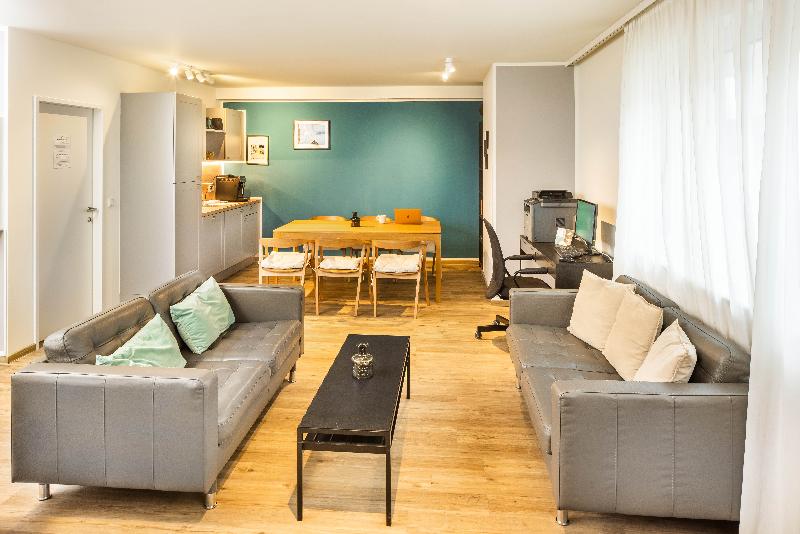 Jimmy S Apartments Lory