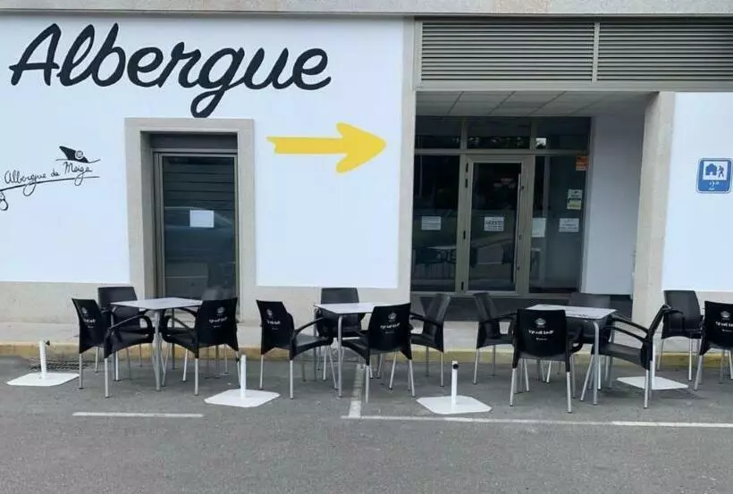 Hostel & Rooms O Albergue Da Meiga