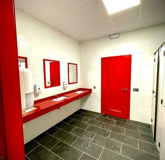 Hostel & Rooms O Albergue Da Meiga