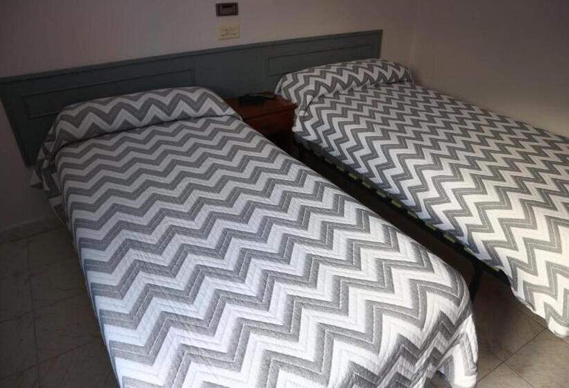 Пансион Alojamiento Monte Y Mar