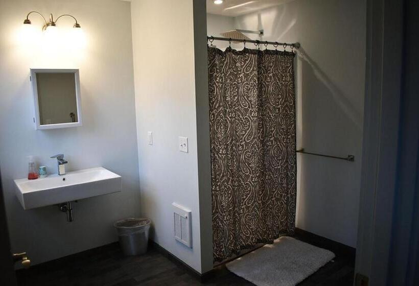 펜션 Brook Road Inn