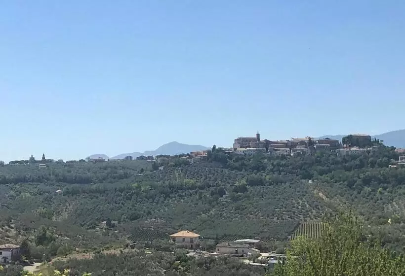پانسیون L Oleandro