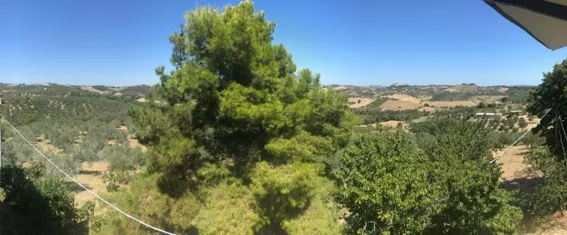 پانسیون L Oleandro