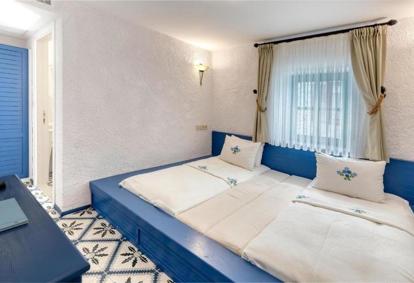 Sigacik Gardenya Buti̇k Otel