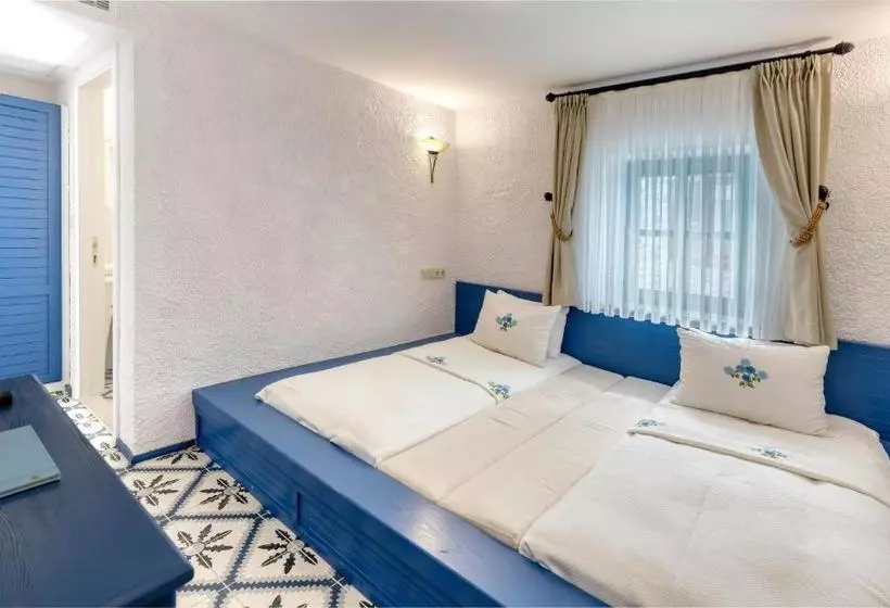 Sigacik Gardenya Buti̇k Otel