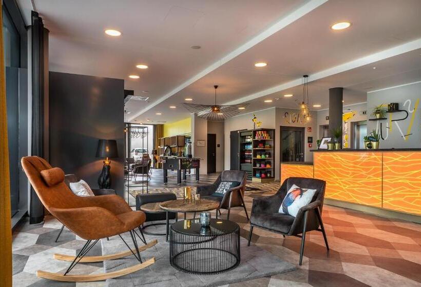 The Niu Fury   Apartments