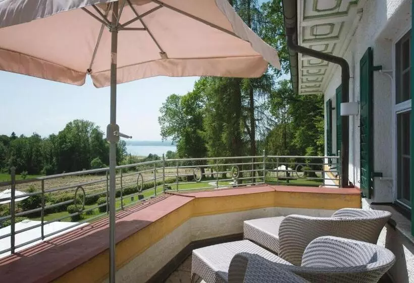 Schlossgut Oberambach Biohotel Und Vitalzentrum