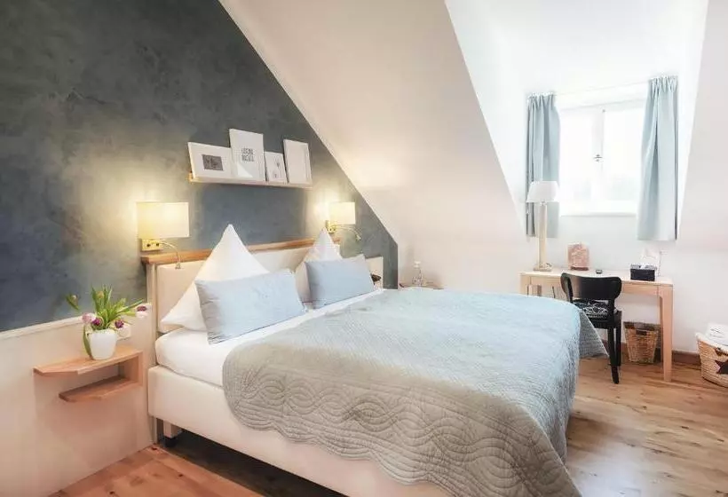 Schlossgut Oberambach Biohotel Und Vitalzentrum