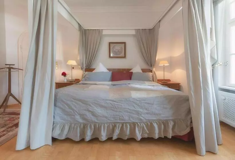 Schlossgut Oberambach Biohotel Und Vitalzentrum