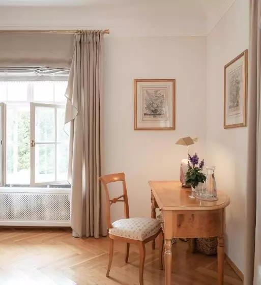 Schlossgut Oberambach Biohotel Und Vitalzentrum