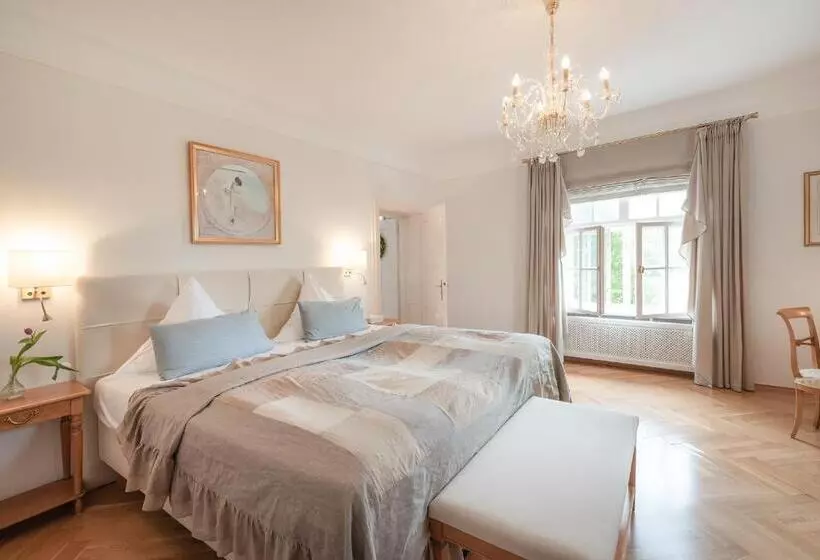 Schlossgut Oberambach Biohotel Und Vitalzentrum