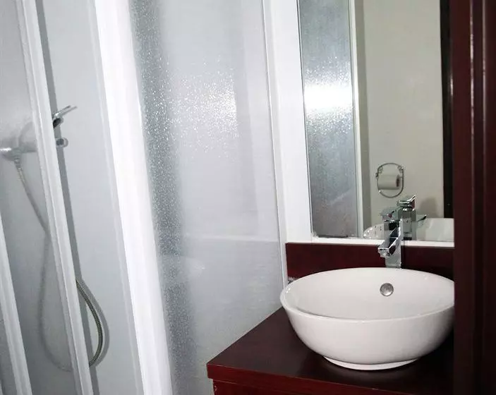 Comfort Hotel Grenoble St. Egreve 