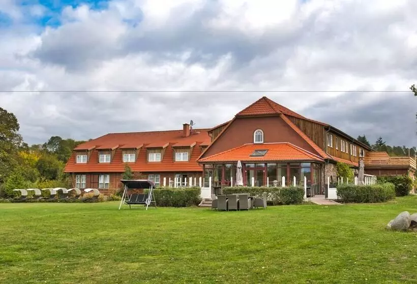 ホテル Alter Landsitz Sommerstorf
