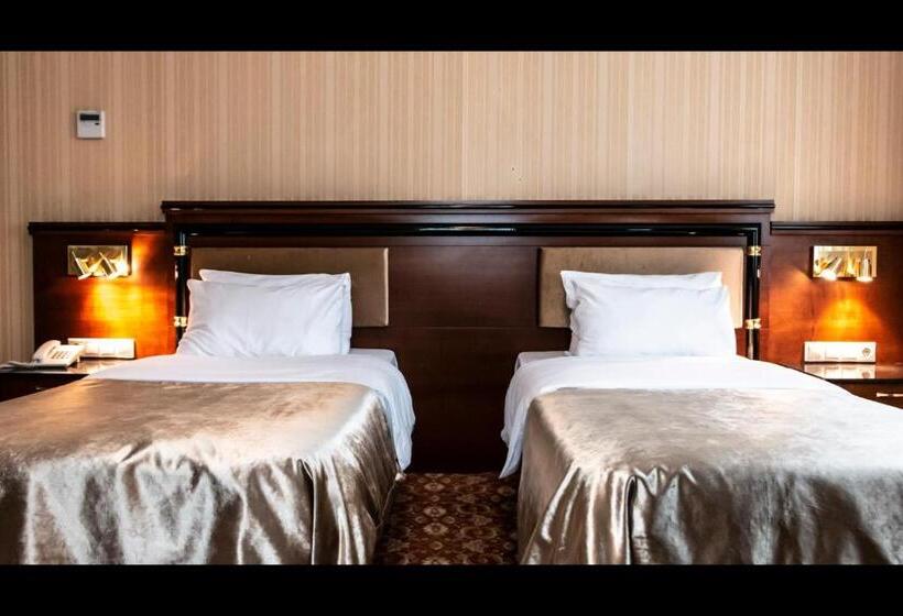 هتل Atropat Old City