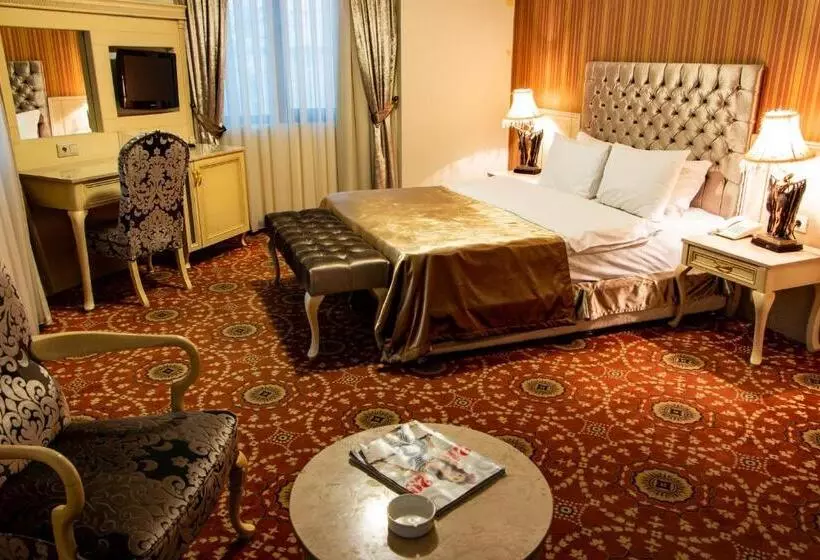 هتل Atropat Old City