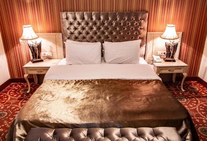 هتل Atropat Old City