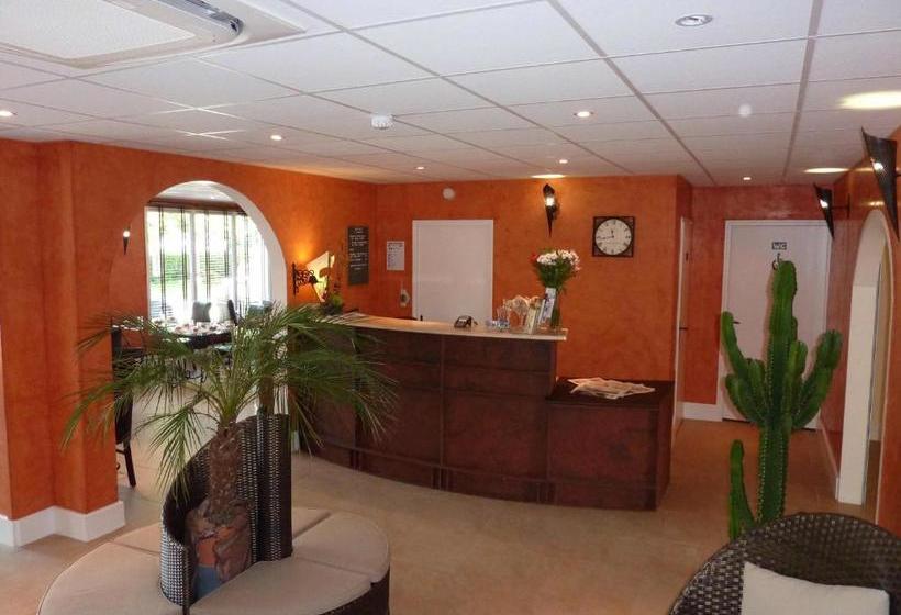 호텔 B Hôtel Olympia Bourges   Rénovation Terminée