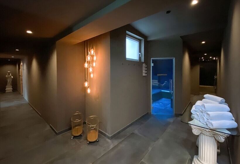 Boutiquehotel Goldhahn Bio Sport & Wellness