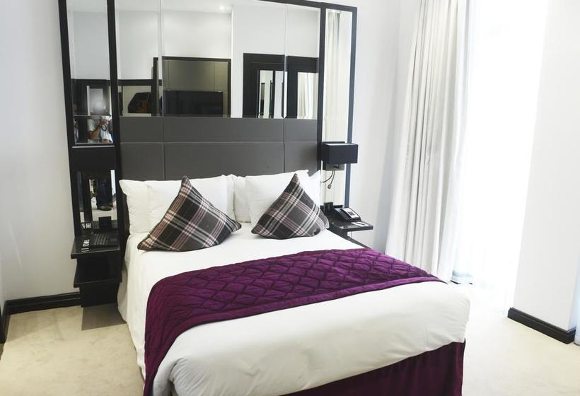 酒店 Crowne Plaza London  Battersea