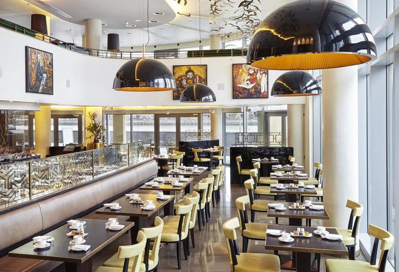 酒店 Crowne Plaza London  Battersea