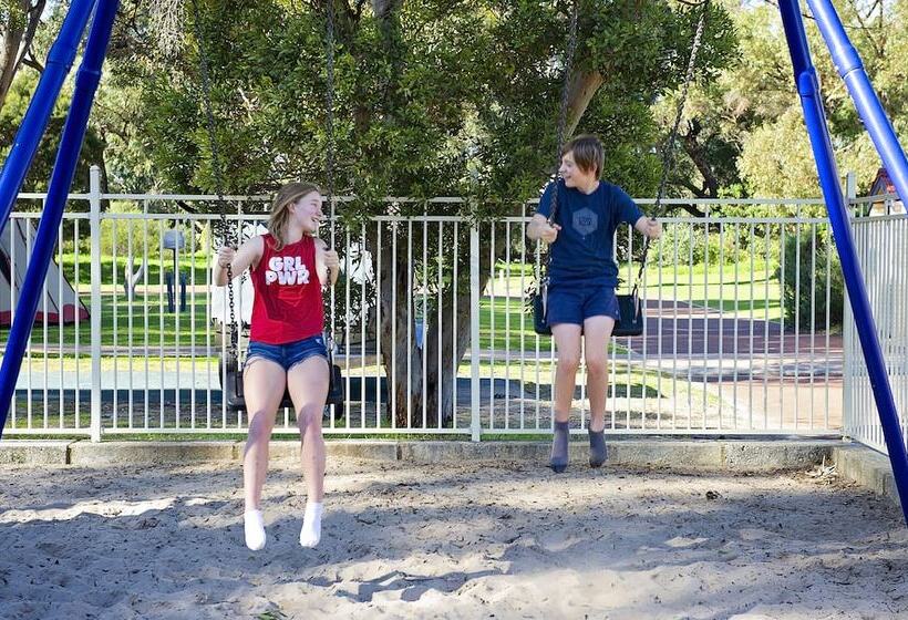 فندق Discovery Parks  Woodman Point