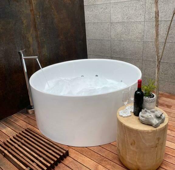 Отель Dulc Cabins