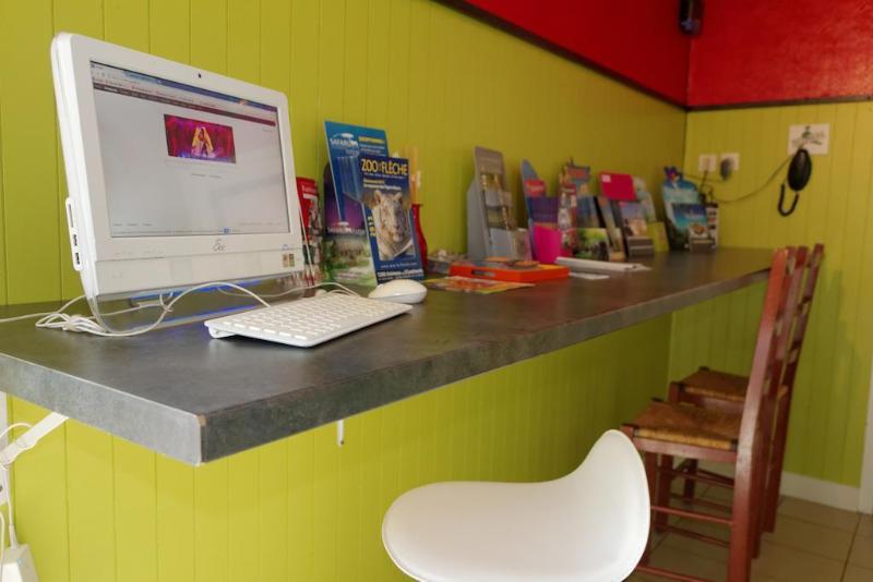 فندق Fast Le Mans